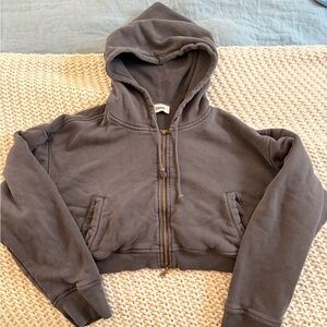 Elwood Babydoll Cropped Sweatshirt